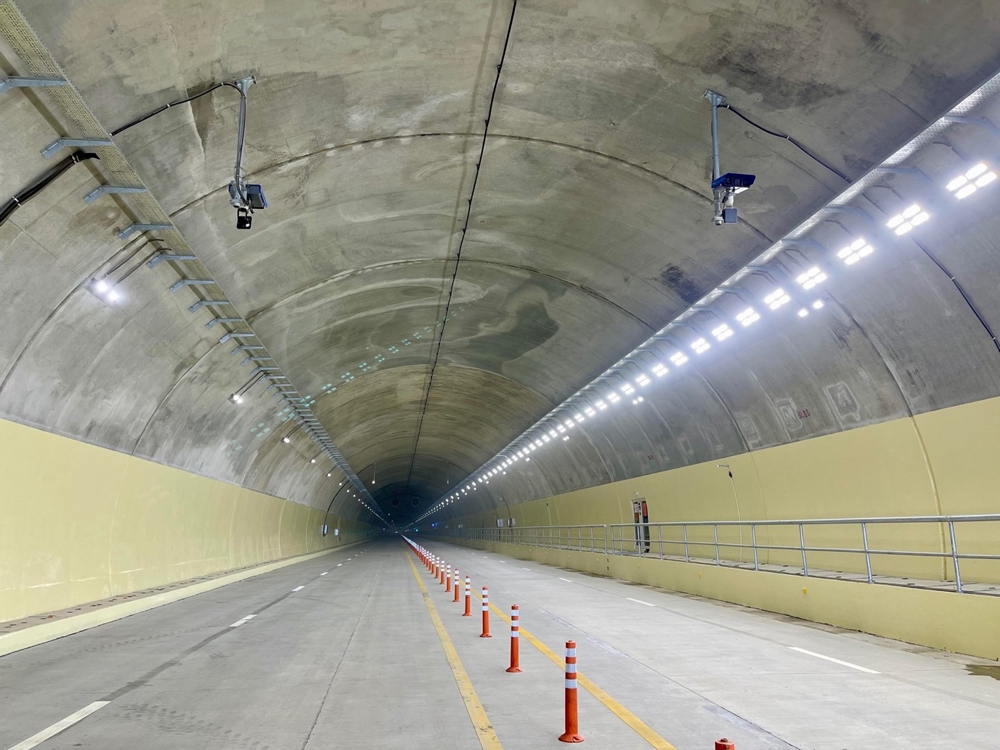 Chấp thuận kết quả nghiệm thu để đưa vào khai thác cao tốc Cam Lâm - Vĩnh Hảo Chấp thuận kết quả nghiệm thu để đưa vào khai thác cao tốc Cam Lâm - Vĩnh Hảo