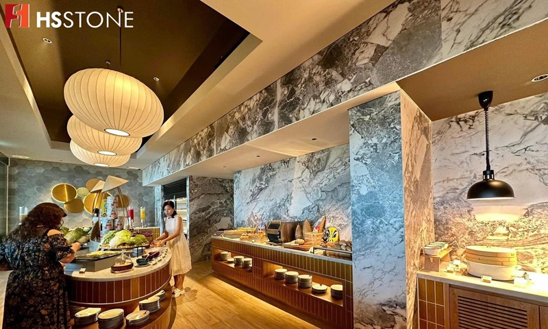 Trung tâm phân phối vật liệu xây dựng công nghệ cao chính thức hoạt động ở phía Nam- Ảnh 4. Trang trí nội thất sang trọng với đá nung kết cao cấp