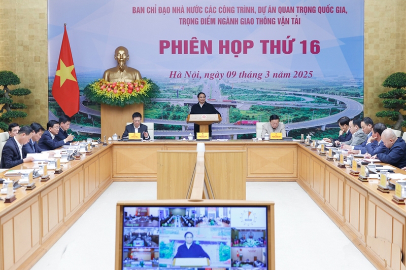 Nỗ lực hoàn thành các công trình giao thông trọng điểm chào mừng các sự kiện trọng đại của đất nước