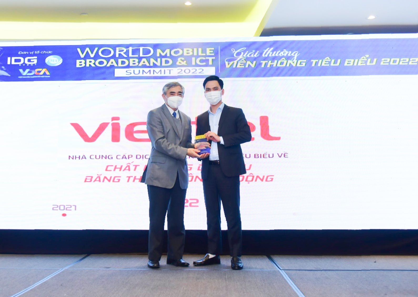 viettel dat giai thuong nha cung cap dich vu vien thong tieu bieu ve chat luong dich vu bang thong rong di dong