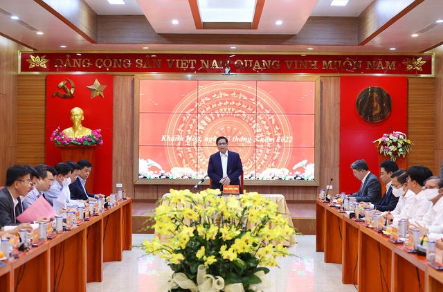 trien khai that tot nghi quyet cua bo chinh tri ve phat trien khanh hoa