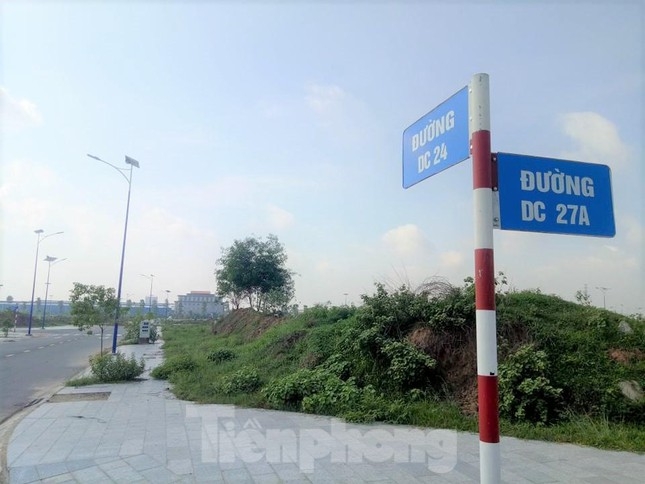 du an nha o dai nam tung muon hien 127 lo dat nhung khong ai nhan gio ra sao