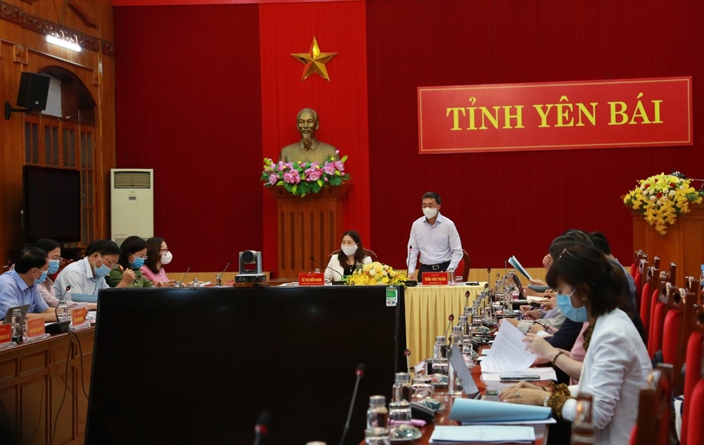 doan kiem tra cong tac phong chong dich benh covid 19 cua bo y te lam viec tai tinh yen bai