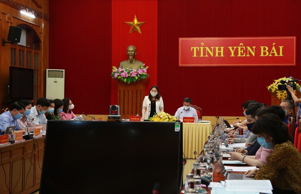 doan kiem tra cong tac phong chong dich benh covid 19 cua bo y te lam viec tai tinh yen bai