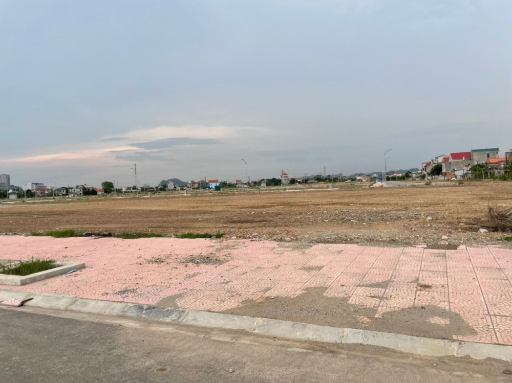 ninh binh sap co khu nha o xa hoi hon 2300 ty