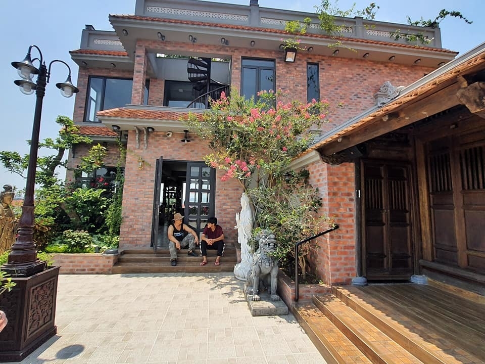 nha co nam tren noc biet thu gan 500m2 o ha noi