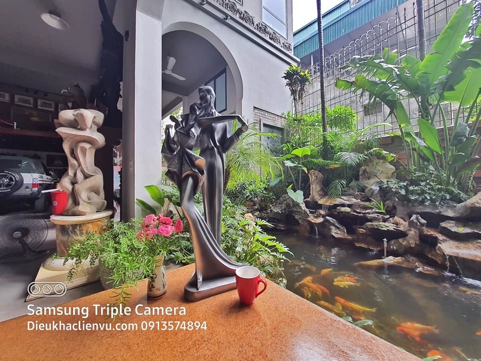 nha co nam tren noc biet thu gan 500m2 o ha noi
