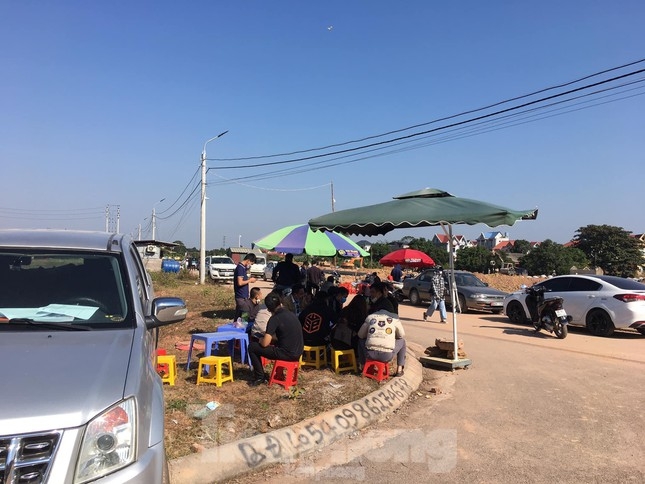 nha dau tu quang nam nop coc tien ty de dau gia dat roi thao chay