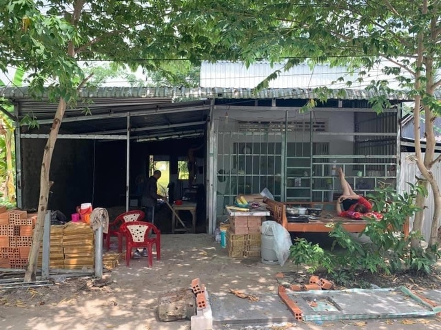 Chàng trai 10 năm đi làm thuê, tích cóp 500 triệu đồng sửa nhà cho bố mẹ chang trai 10 nam di lam thue tich cop 500 trieu dong sua nha cho bo me