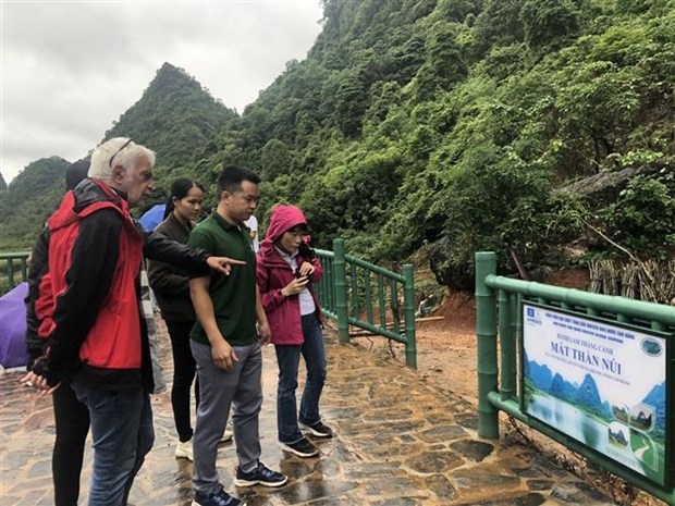 tai tham dinh danh hieu cong vien dia chat toan cau non nuoc cao bang