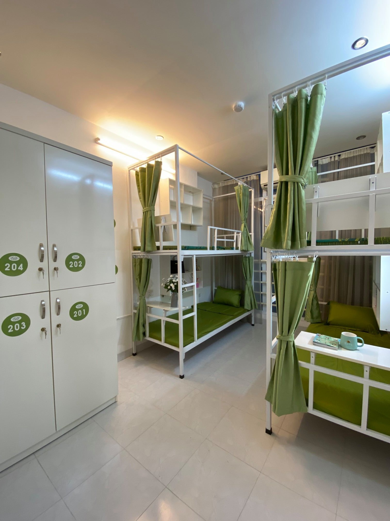 chu homestay tai ha noi gong lo lo pha san