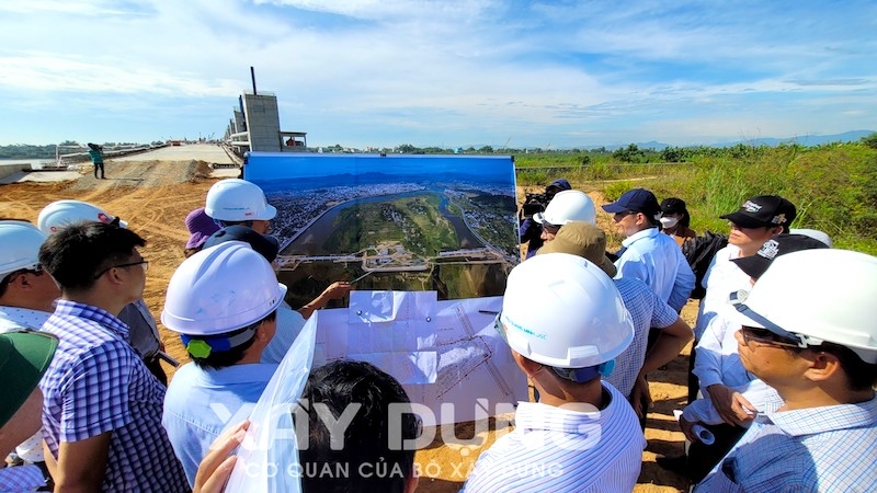 cuoi nam 2023 dua vao khai thac cong trinh dap dang ha luu song tra khuc
