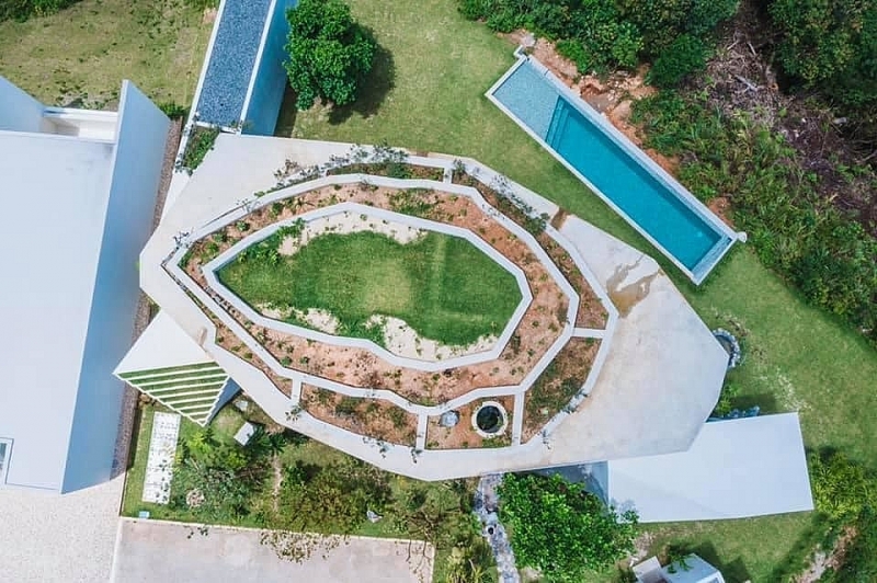 ngoi nha la lung ben bo bien bon huong la cua nhin tu tren nhu mai rua