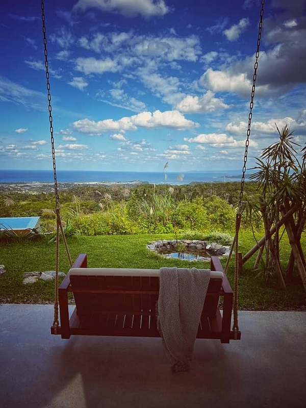 ngoi nha la lung ben bo bien bon huong la cua nhin tu tren nhu mai rua