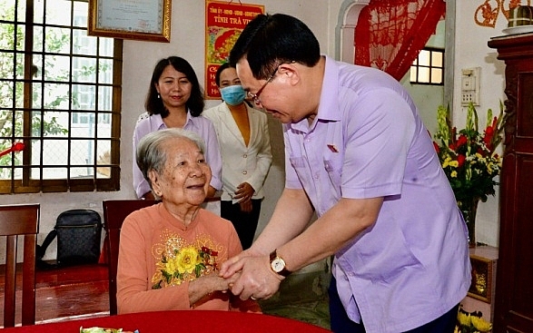 Chủ tịch Quốc hội thăm Bệnh viện Đa khoa tỉnh Trà Vinh chu tich quoc hoi tham benh vien da khoa tinh tra vinh