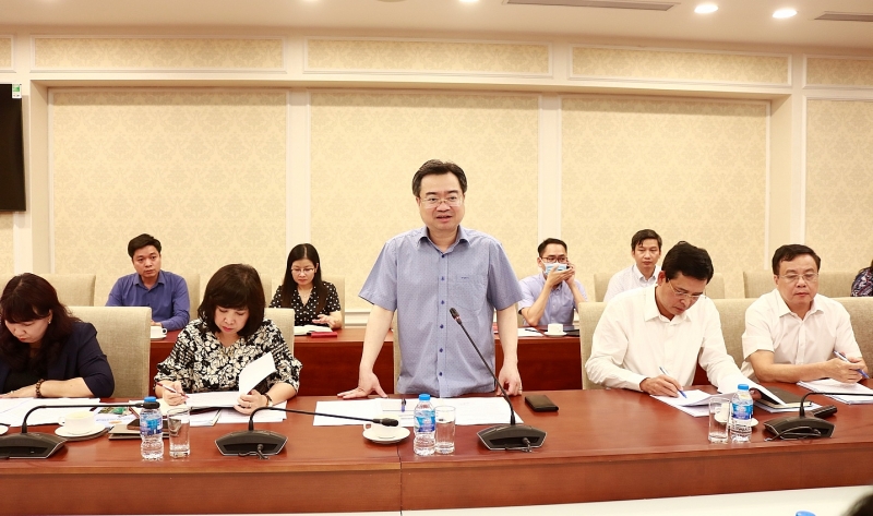 bo truong bo xay dung lam viec voi lanh dao ubnd tinh quang tri
