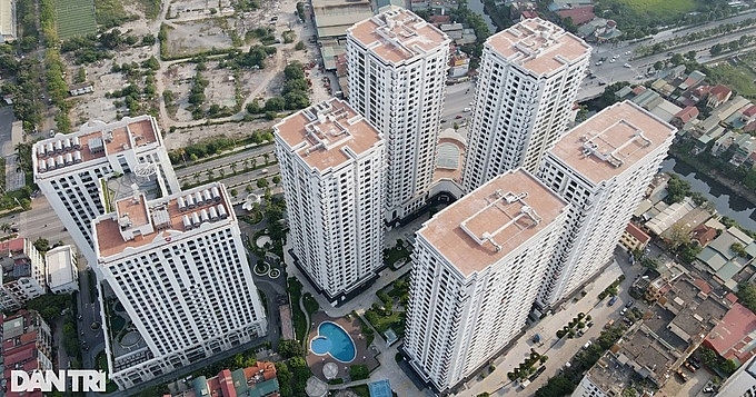 nghich ly gia nha thi tang nguoi ban nha lai dua nhau giam rao cat lo