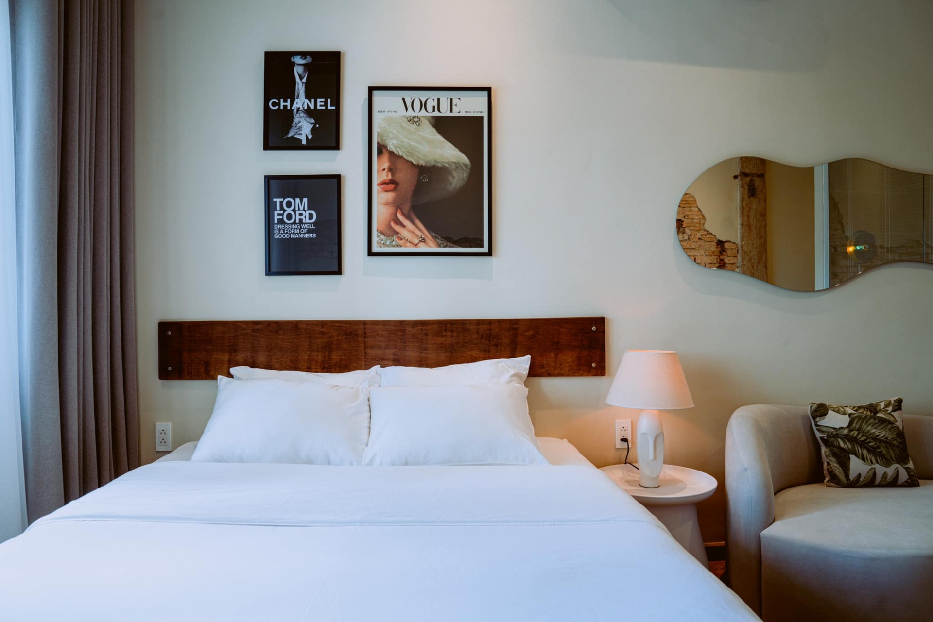 can ho dep xuat than voi gam mau trung tinh vat lieu go gan gui