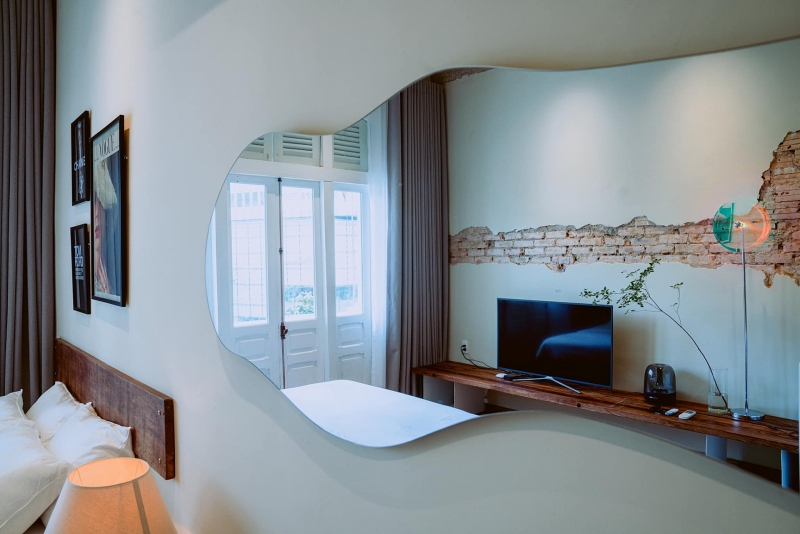 can ho dep xuat than voi gam mau trung tinh vat lieu go gan gui