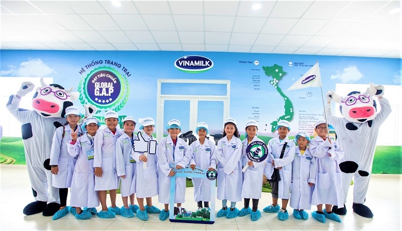 vinamilk chinh thuc duoc chon la nha cung cap sua hoc duong tai tinh vinh long