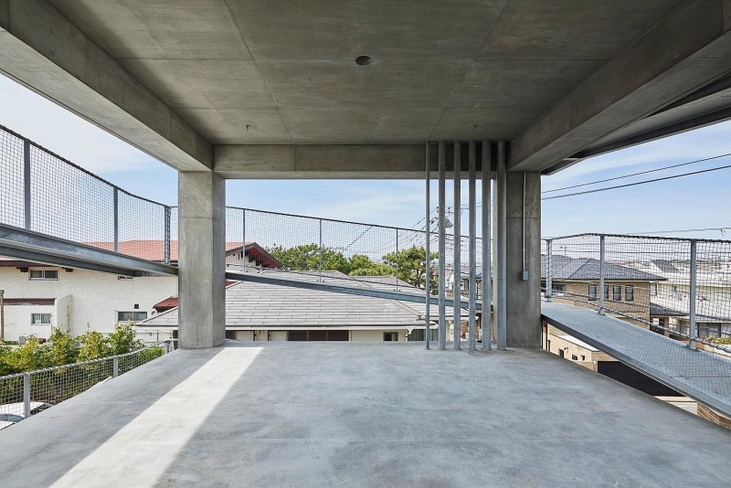 Độc lạ nhà 5 tầng lan can thay cầu thang doc la nha 5 tang lan can thay cau thang