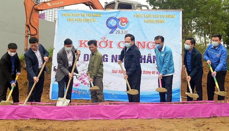nhieu hoat dong cua tuoi tre bo xay dung huong toi ky niem 90 nam ngay thanh lap doan