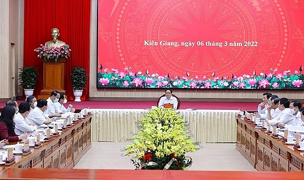 kien giang phai di len tu noi luc vuon len phat trien manh me