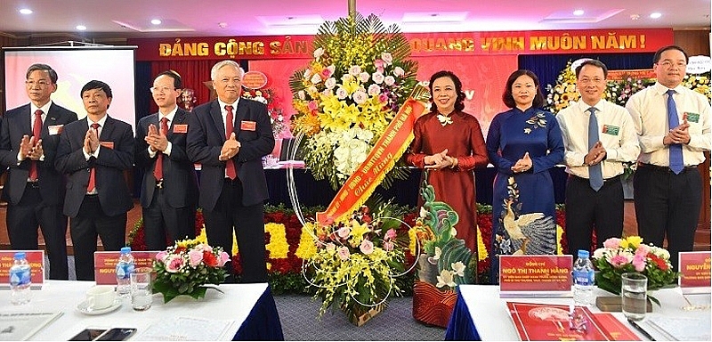 vinaconex phan dau den nam 2025 tro thanh tap doan hang dau trong nganh xay dung va dau tu bat dong san cua viet nam va khu vuc dong nam a