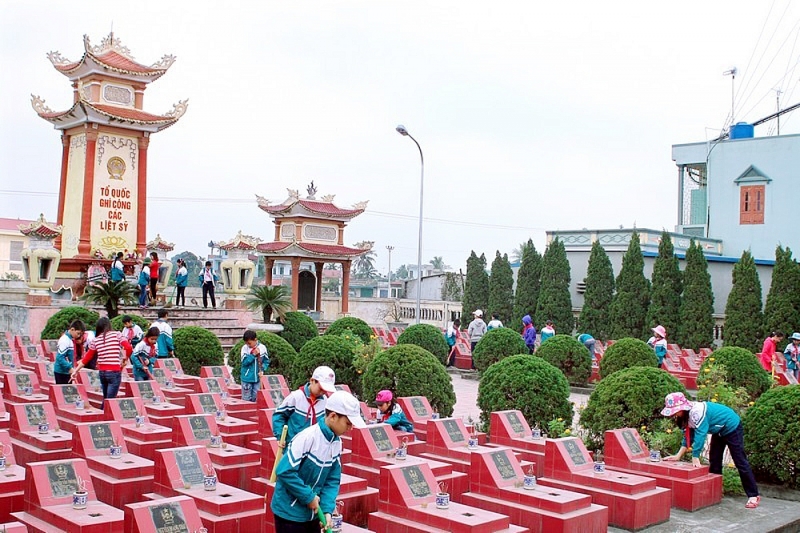 dang bo xa an hoa vinh bao hai phong 75 nam sat son long dan nghia dang