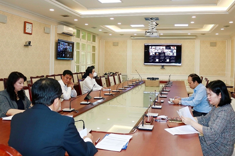 can hoan thien the che phap luat lien quan den cap thoat nuoc