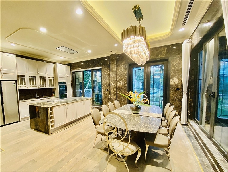 biet thu trieu usd xa hoa cua dien vien la thanh huyen