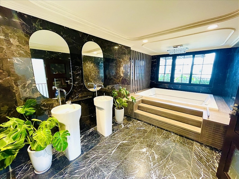 biet thu trieu usd xa hoa cua dien vien la thanh huyen