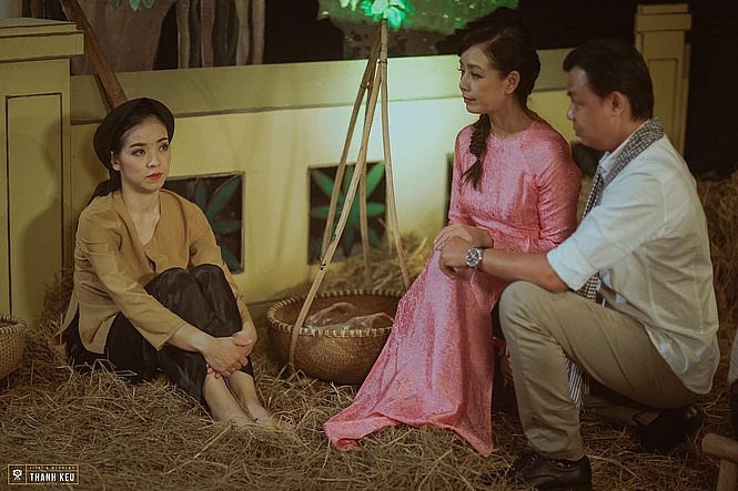 chieu xuan ke ve khu vuon day cay trai o ngoai thanh ha noi
