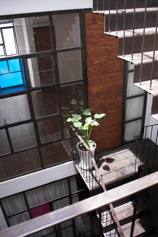 Nhà có mặt tiền "độc": Ngày chắn nắng, tối lên đèn thành tranh vẽ lung linh nha co mat tien doc ngay chan nang toi len den thanh tranh ve lung linh