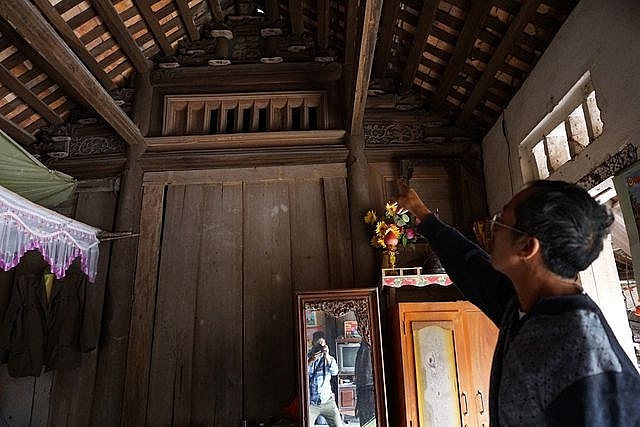 Nhà cổ 200 năm làm từ gỗ lim ở Hưng Yên, chủ nhân chào bán 2 tỷ “miễn mặc cả” img