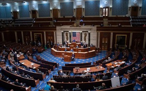 Reuters: Niềm tin của người dân với các Nghị sĩ Mỹ lay chuyển