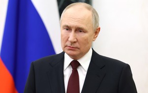 Ông Putin công bố thông điệp liên bang, cảnh báo kết cục bi thảm nếu can thiệp vào Nga