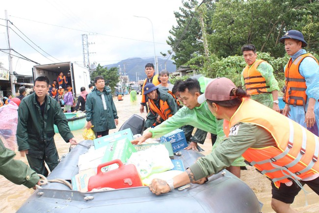 Đắk Lắk có 27 người chết do đợt lũ lịch sử, nhiều tỉnh miền Trung gia tăng thiệt hại- Ảnh 6.