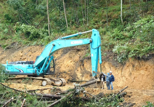 Mưa lũ lịch sử tại miền Trung: Đắk Lắk có 27 người chết, nhiều tỉnh gia tăng thiệt hại- Ảnh 2.