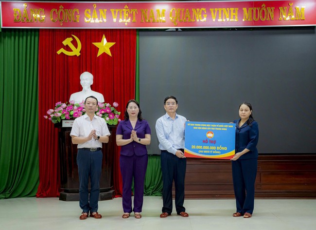 Quảng Trị gia tăng thiệt hại do mưa lũ, giao thông nhiều khu vực ở Huế còn bị chia cắt- Ảnh 4.