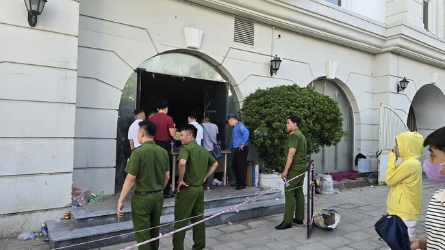 Hàng nghìn người chen chân mua nhà ở xã hội Đà Nẵng- Ảnh 6. Hàng nghìn người chen chân mua nhà ở xã hội Đà Nẵng- Ảnh 6.