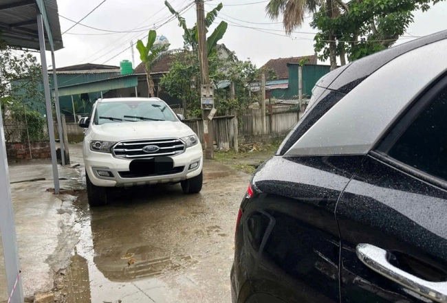 H&agrave; Tĩnh: T&agrave;i xế "chặn đầu, kh&oacute;a đu&ocirc;i" xe nhận sai, thiếu &yacute; thức khi tham gia giao th&ocirc;ng
- Ảnh 2.