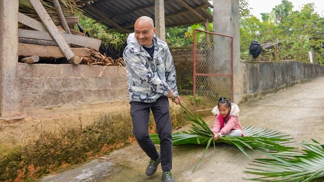 “Cha con vạn dặm” đưa nhân vật trải nghiệm hành trình về đất tổ - Ảnh 7.