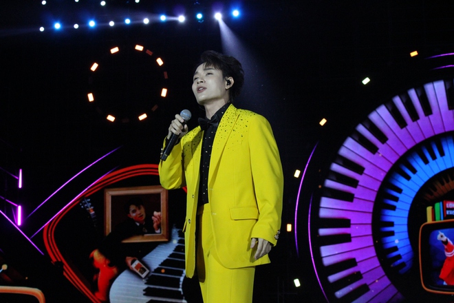 "Đất mỏ anh hùng" – Đêm nghệ thuật tri ân thợ mỏ, rực sáng Quảng Ninh- Ảnh 5.