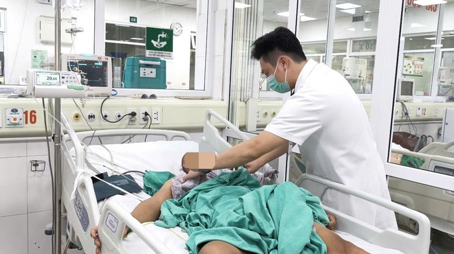 Liên tiếp bệnh nhân nguy kịch vì uốn ván- Ảnh 1. Liên tiếp bệnh nhân nguy kịch vì uốn ván- Ảnh 1.