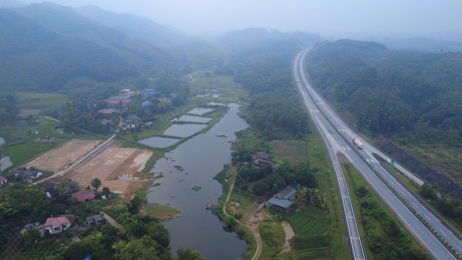 Dự án đường sắt Lào Cai - Hải Phòng: Ngày kiểm đếm, tối áp giá, hôm sau công khai- Ảnh 5. Dự án đường sắt Lào Cai - Hải Phòng: Ngày kiểm đếm, tối áp giá, hôm sau công khai- Ảnh 5.