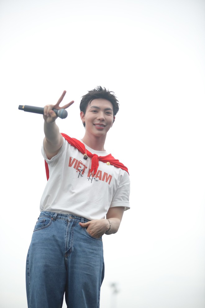 Concert "Việt Nam trong tôi" không bị hủy diễn hôm nay- Ảnh 2.