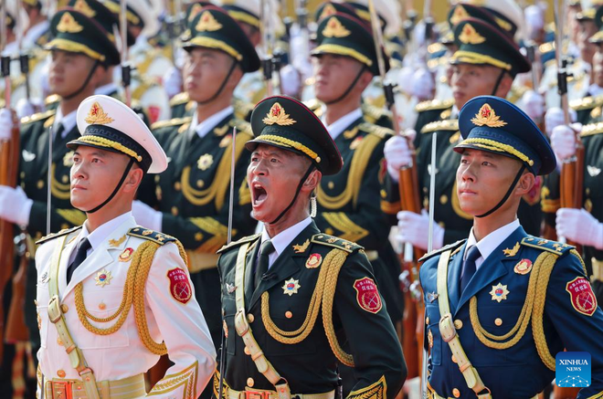 Toàn cảnh lễ duyệt binh hoành tráng của Trung Quốc kỷ niệm Ngày Chiến thắng phát xít- Ảnh 11. Toàn cảnh lễ duyệt binh hoành tráng của Trung Quốc kỷ niệm Ngày Chiến thắng phát xít- Ảnh 11.