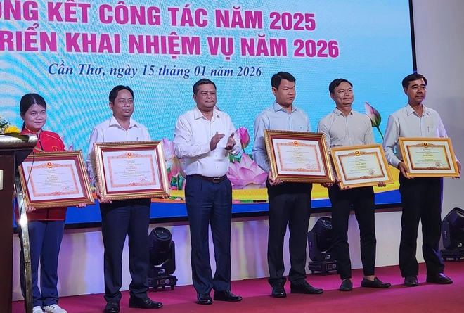 Văn h&oacute;a - du lịch Cần Thơ tạo lực đỡ cho ph&aacute;t triển đ&ocirc; thị- Ảnh 5.