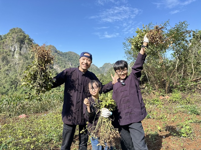 Chuyến đi khiến nhạc trưởng Đồng Quang Vinh nhận ra điều m&igrave;nh đ&atilde; bỏ qu&ecirc;n khi l&agrave;m bố- Ảnh 5.